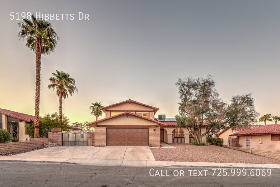 5198 Hibbetts Dr in Las Vegas, NV - Foto de edificio