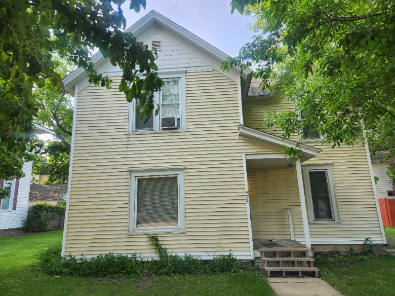 404 5th Pl NW in Austin, MN - Building Photo