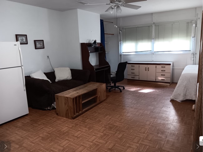 137 White St, Unit 2