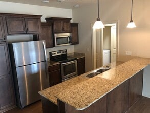 2715 Bobcat Dr in Ames, IA - Building Photo - Building Photo