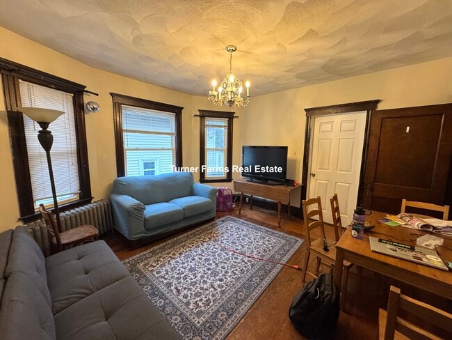 260 Boston Ave, Unit 2