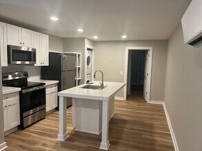 534-534 N Church St in Mooresville, NC - Building Photo - Building Photo