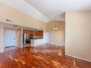 1864 Opaline Pl in Chula Vista, CA - Foto de edificio - Building Photo