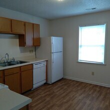 26 Mustang Ct in Havelock, NC - Building Photo - Building Photo
