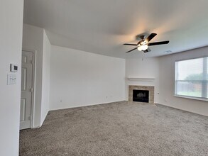 11840 Porcupine Dr in Fort Worth, TX - Building Photo - Building Photo
