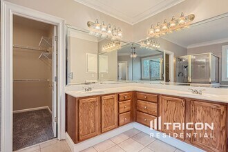 2784 Lost Lakes Dr in Powder Springs, GA - Building Photo - Building Photo