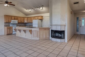 781 Lago Vista Dr in Del Rio, TX - Building Photo - Building Photo