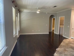 860 N Orange Ave, Unit 130 in Orlando, FL - Building Photo - Building Photo