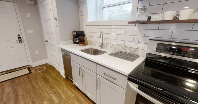 65 Beech Glen St, Unit S in Boston, MA - Building Photo - Building Photo