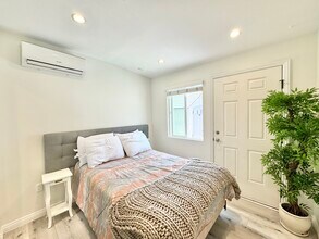 418-420 S Citrus Ave in Los Angeles, CA - Foto de edificio - Building Photo