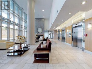 15-1015 Windermere Ave in Toronto, ON - Building Photo - Building Photo