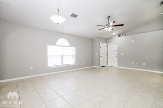 30630 Double Dr in Wesley Chapel, FL - Building Photo - Building Photo