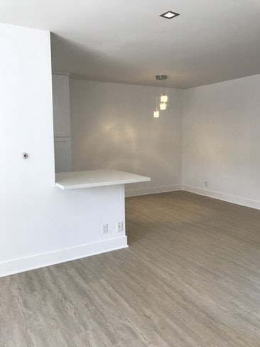 7925 Clinton St, Unit 4