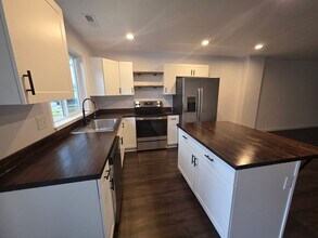 1311-1313 E 38th Ave in Spokane, WA - Building Photo - Building Photo