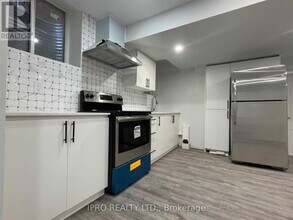 1524 Leger Wy in Milton, ON - Building Photo - Building Photo