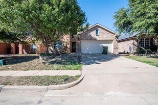 1105 Concan Dr in Forney, TX - Building Photo