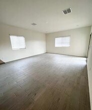 7409 N 127th Ave in Glendale, AZ - Building Photo - Building Photo