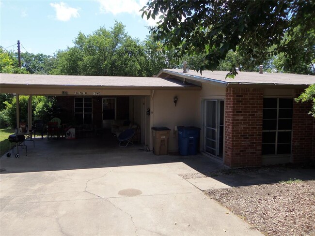 3305 Dolphin Cove in Austin, TX - Building Photo - Building Photo