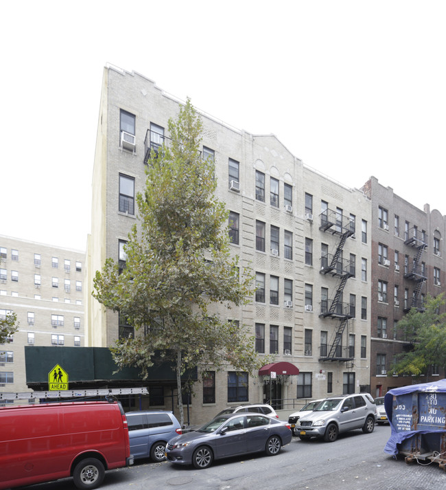 1069 Walton Ave in Bronx, NY - Building Photo - Building Photo