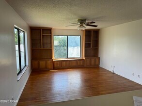 1135 Magnolia Ave in Panama City, FL - Building Photo - Building Photo