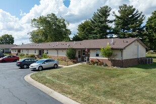 Chicago Trail Village in New Carlisle, IN - Building Photo