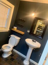 396 Washington St, Unit Rear in Taunton, MA - Building Photo - Building Photo