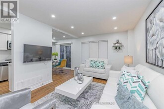 15 Prince Crescent in Brampton, ON - Building Photo - Building Photo