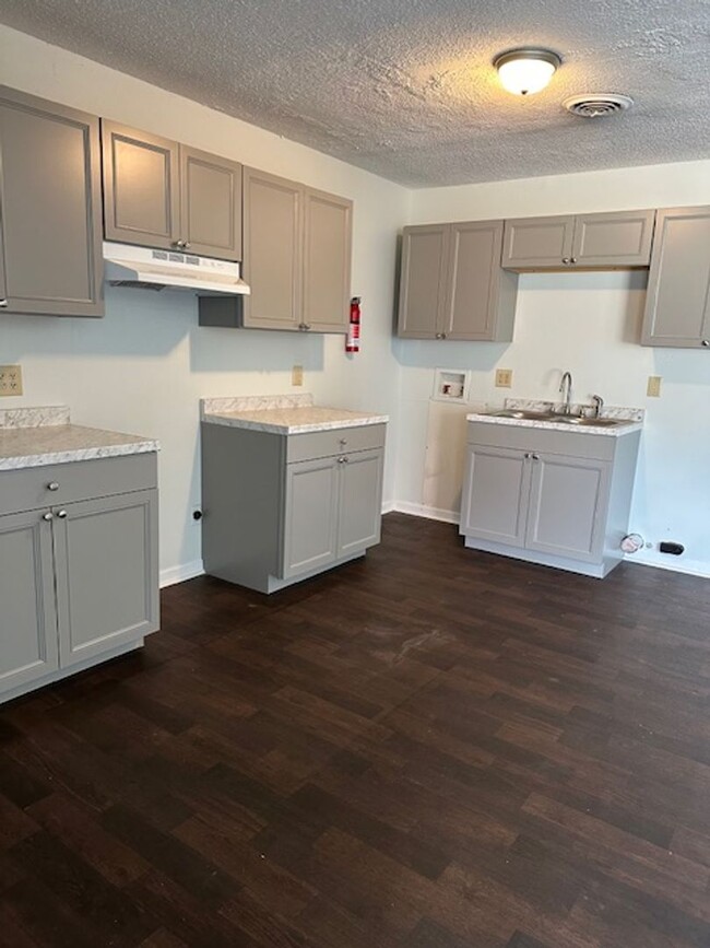 907 Palmetto Rd in Tupelo, MS - Building Photo - Building Photo