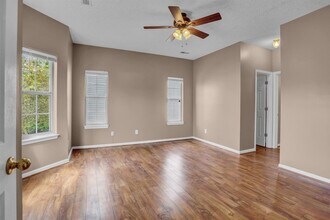 2270 Timberneck Ln in Newport News, VA - Building Photo - Building Photo