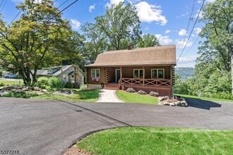 378 Springbrook Trail in Sparta, NJ - Building Photo - Building Photo