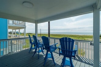 21822 Termini-San Luis Pass Rd in Galveston, TX - Building Photo - Building Photo