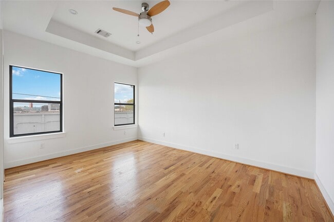 property at 1617 Dumble St