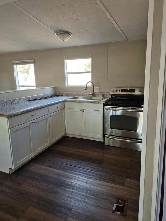 11965 SW 147th Pl in Dunnellon, FL - Building Photo - Building Photo