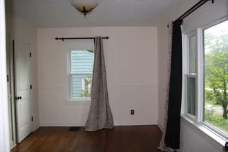 1515 E Maxwell Ln in Bloomington, IN - Building Photo - Building Photo