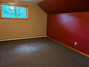 7179 Kelly Dr-Unit -Upper in Lake Tomahawk, WI - Building Photo - Building Photo