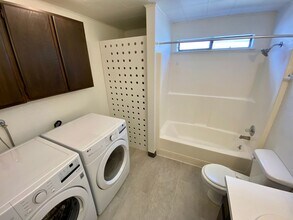 1211 Billy Frank Jr. St in Bellingham, WA - Building Photo - Building Photo