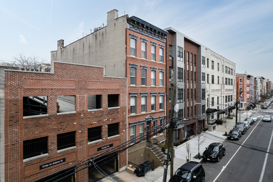 322 Grand St in Hoboken, NJ - Building Photo