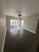 1900 26th Ave, Unit 309 in Oakland, CA - Building Photo