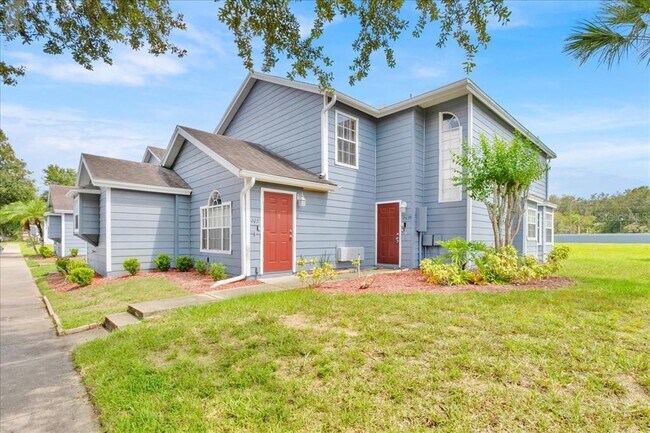 203 Coco Plum Dr in Davenport, FL - Building Photo - Building Photo