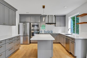 4956 173rd Pl SE in Bellevue, WA - Building Photo - Building Photo