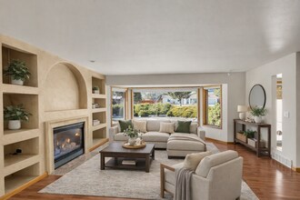 233 Crestridge Ave in Colorado Springs, CO - Building Photo - Building Photo