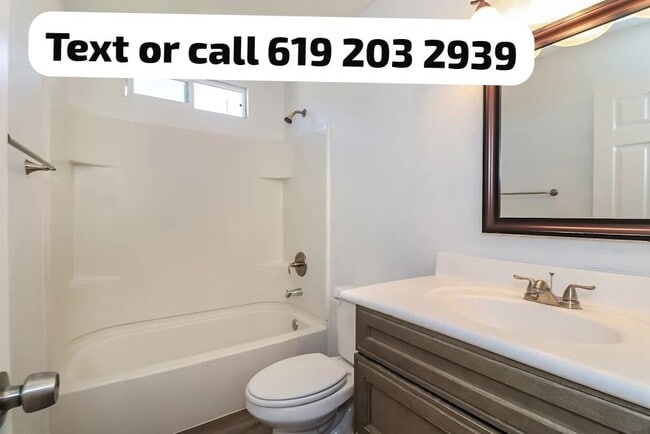 7304 W Comet Ave in Peoria, AZ - Building Photo - Building Photo