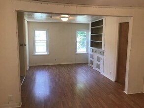43 W 4th St in Oswego, NY - Building Photo - Building Photo