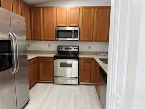 502 SW 158th Terrace in Pembroke Pines, FL - Building Photo - Building Photo
