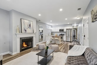 7143 W Irving Park Rd in Chicago, IL - Building Photo - Building Photo