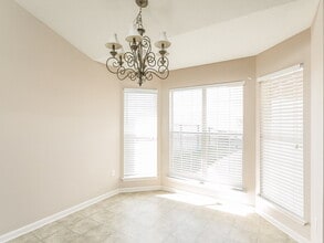 8181 Martin Dr in Southaven, MS - Building Photo - Building Photo