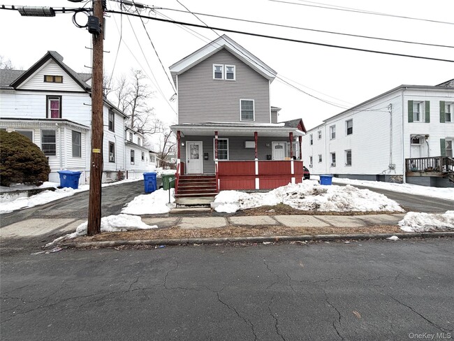 14 Liberty St in Middletown, NY - Building Photo - Building Photo