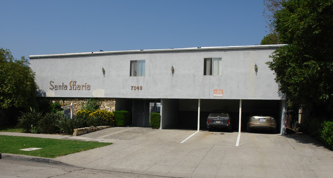 Santa Maria Apartments in Canoga Park, CA - Building Photo - Building Photo