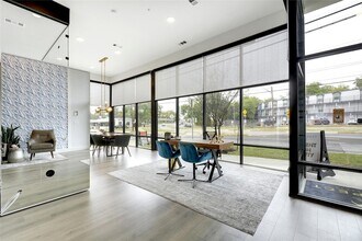 2213 Poquito St, Unit 100 in Austin, TX - Building Photo - Building Photo