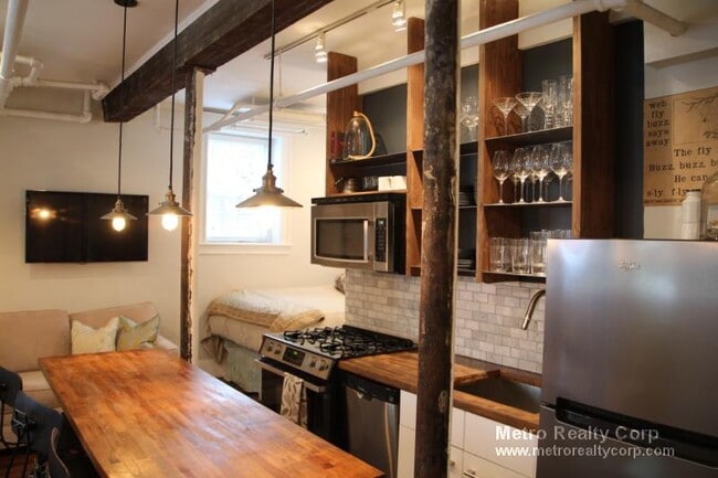 52 Gibbs St, Unit 3
